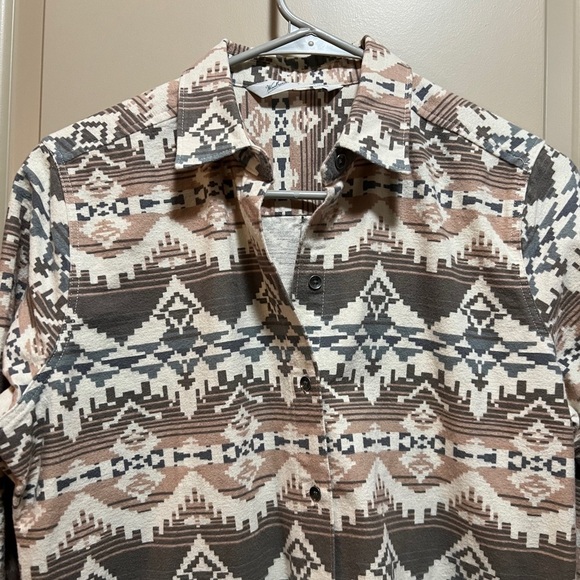Gorgeous Cozy Woolrich Fall 🍂🍁Button down Shirt Excellent Condition Small - Picture 6 of 9
